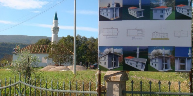 Prishja dhe Rindërtimi i Xhamisë, Nëntor 2012 – Qershorë 2013