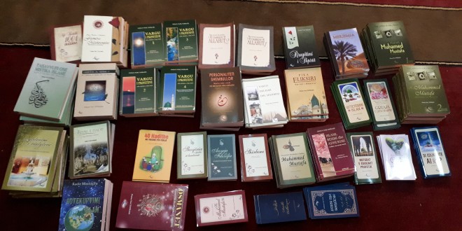 Donacione librash për Librotekën e Xhamisë sonë.