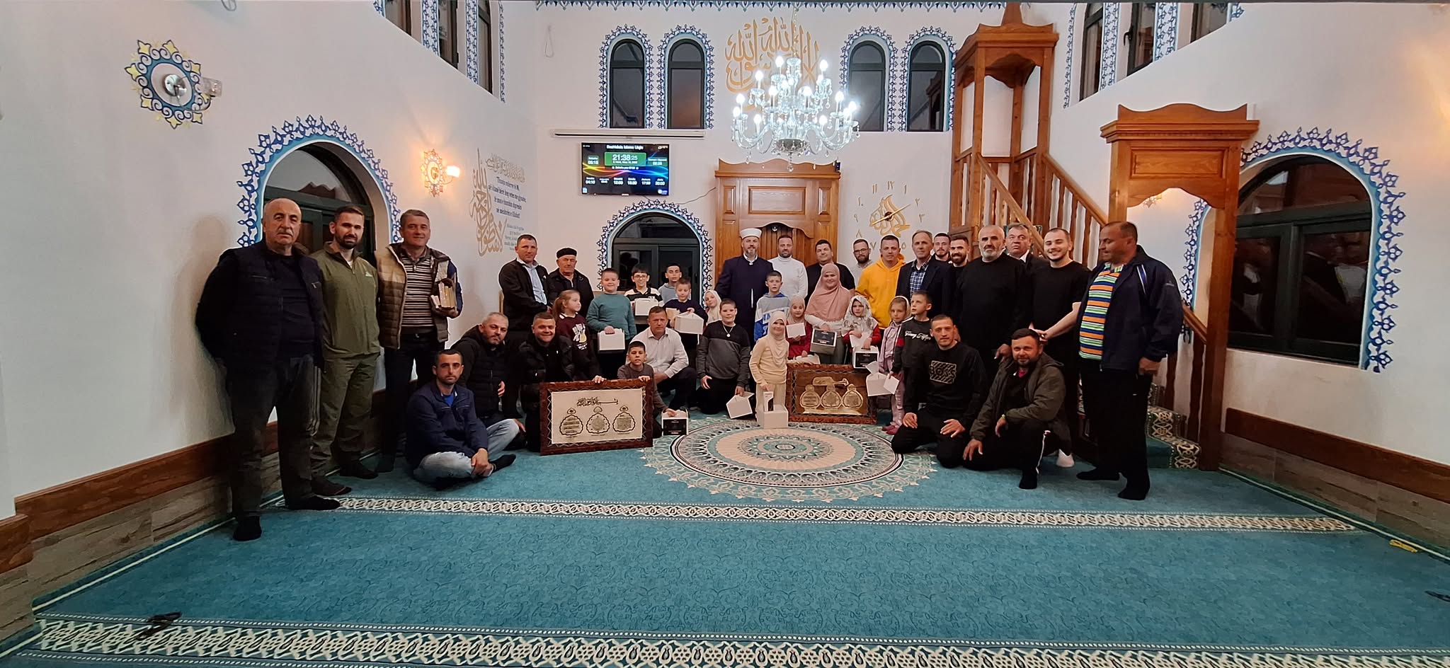 Manifestimi me rastin e Natës së Kadrit dhe Ndarja e shpërblimeve për nxënësit…